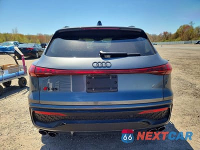 Zdjęcie 6 z 13 samochodu: 2025 AUDI SQ5 PREMIUM PLUS VIN:WA125AGU0S2022574 - miniatura