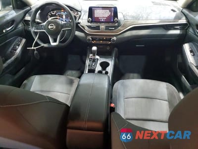 Zdjęcie 8 z 12 samochodu: 2025 NISSAN ALTIMA SV VIN:1N4BL4DV7SN399191 - miniatura