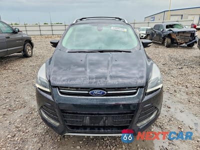Piąte zdjęcie samochodu w środku: 2013 FORD ESCAPE TITANIUM VIN:1FMCU9J97DUD50156 - miniatura