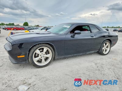 2013 DODGE CHALLENGER R 2C3CDYBT8DH676046 - główne zdjęcie licytacji z USA - miniatura