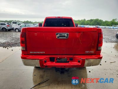 Zdjęcie 6 z 12 samochodu: 2011 GMC SIERRA K2500 SLE VIN:1GT020C86BF205933 - miniatura