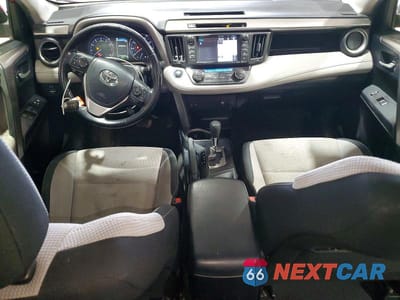Zdjęcie 8 z 13 samochodu: 2016 TOYOTA RAV 4 VIN:JTMWFREV5GJ086637 - miniatura