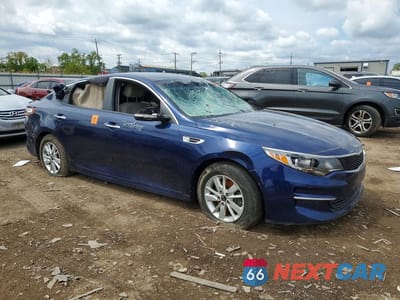 Czwarte zdjęcie samochodu z boku: 2016 KIA OPTIMA VIN:5XXGT4L38GG092518 - miniatura