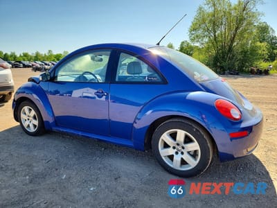 Drugie zdjęcie samochodu z przodu: 2007 VOLKSWAGEN NEW BEETLE 2.5L VIN:3VWPW31C47M512291 - miniatura