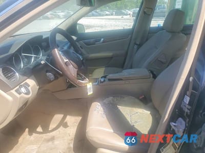 Zdjęcie 7 z 12 samochodu: 2012 MERCEDES-BENZ C 250 VIN:WDDGF4HB8CR236542 - miniatura