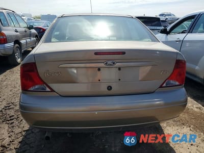 Zdjęcie 6 z 12 samochodu: 2004 FORD FOCUS ZTS VIN:1FAFP38Z04W127558 - miniatura