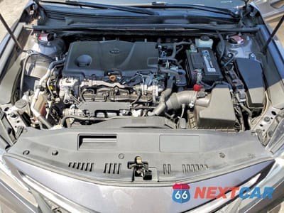 Zdjęcie 11 z 12 samochodu: 2018 TOYOTA CAMRY SE VIN:4T1B11HK8JU114612 - miniatura