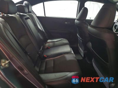 Zdjęcie 10 z 12 samochodu: 2017 HONDA ACCORD SPORT VIN:1HGCR2F60HA110127 - miniatura