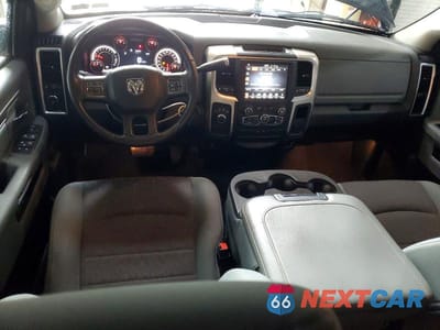 Zdjęcie 8 z 12 samochodu: 2013 RAM 1500 SLT VIN:1C6RR7GT8DS521054 - miniatura