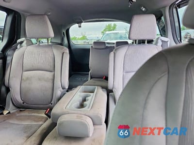 Zdjęcie 10 z 13 samochodu: 2018 HONDA ODYSSEY EX VIN:5FNRL6H5XJB076930 - miniatura