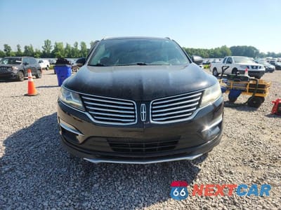 Piąte zdjęcie samochodu w środku: 2017 LINCOLN MKC SELECT VIN:5LMCJ2C92HUL04895 - miniatura