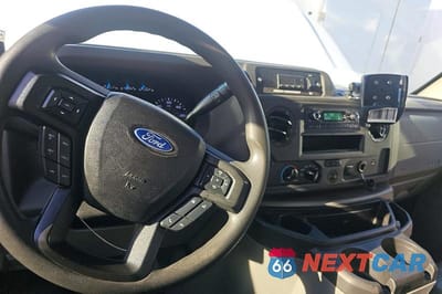 Zdjęcie 9 z 14 samochodu: 2023 FORD ECONOLINE E350 SUPER DUTY CUTAWAY VAN VIN:1FDWE3FK1PDD08489 - miniatura