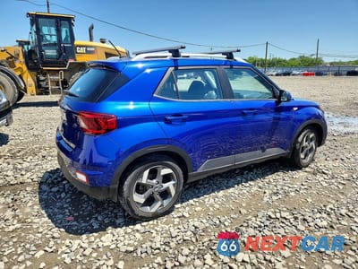 Trzecie zdjęcie samochodu z tyłu: 2023 HYUNDAI VENUE SEL VIN:KMHRC8A3XPU257221 - miniatura