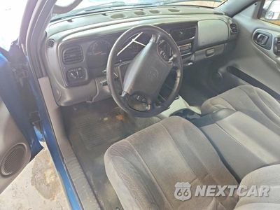 Zdjęcie 8 z 12 samochodu: 2000 DODGE DAKOTA VIN:1B7GL22ZXYS780084 - miniatura