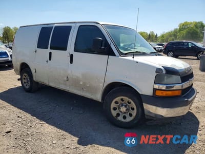 Czwarte zdjęcie samochodu z boku: 2009 CHEVROLET EXPRESS G1500 VIN:1GCFG15X191103775 - miniatura