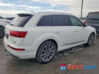 Trzecie zdjęcie samochodu z tyłu: 2017 AUDI Q7 PREMIUM PLUS VIN:WA1LAAF72HD010208 - miniatura