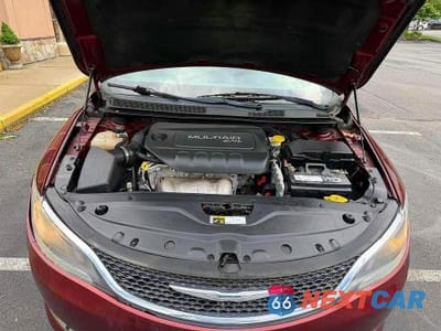 Zdjęcie 11 z 14 samochodu: 2016 CHRYSLER 200 LIMITED VIN:1C3CCCAB2GN129901 - miniatura