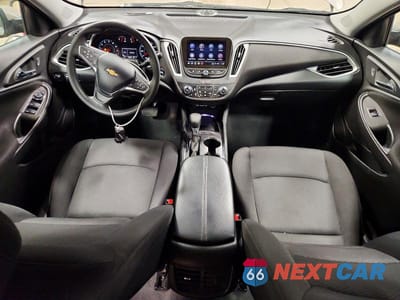 Zdjęcie 8 z 12 samochodu: 2024 CHEVROLET MALIBU LT VIN:1G1ZD5ST8RF150098 - miniatura
