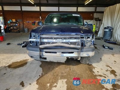 Piąte zdjęcie samochodu w środku: 2005 CHEVROLET SILVERADO K1500 VIN:2GCEK19B251306056 - miniatura