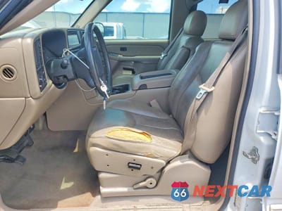 Zdjęcie 7 z 13 samochodu: 2004 CHEVROLET SILVERADO K1500 VIN:2GCEK13T341344461 - miniatura