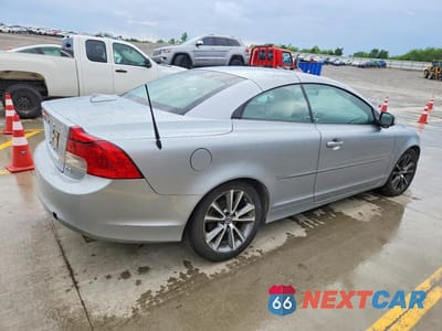 Trzecie zdjęcie samochodu z tyłu: 2012 VOLVO C70 T5 VIN:YV1672MC1CJ125698 - miniatura
