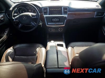 Zdjęcie 8 z 12 samochodu: 2014 MERCEDES-BENZ GL 450 4MATIC VIN:4JGDF7CE9EA333620 - miniatura