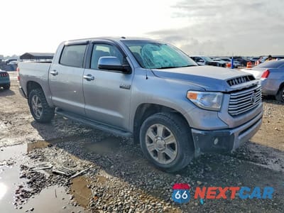 Czwarte zdjęcie samochodu z boku: 2015 TOYOTA TUNDRA PLATINUM VIN:5TFAW5F12FX476282 - miniatura