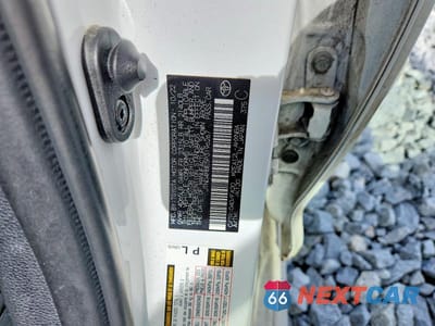 Zdjęcie 13 z 13 samochodu: 2023 TOYOTA COROLLA HATCHBACK SE VIN:JTND4MBE5P3196267 - miniatura