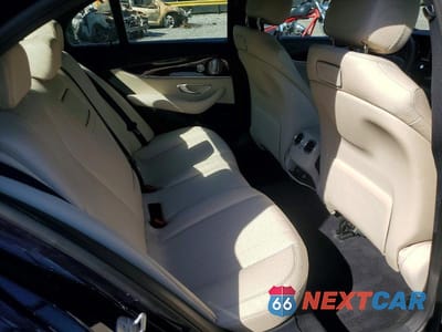 Zdjęcie 10 z 12 samochodu: 2018 MERCEDES-BENZ E 300 4MATIC VIN:WDDZF4KB4JA404853 - miniatura
