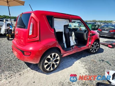 Trzecie zdjęcie samochodu z tyłu: 2013 KIA SOUL ! VIN:KNDJT2A60D7598615 - miniatura