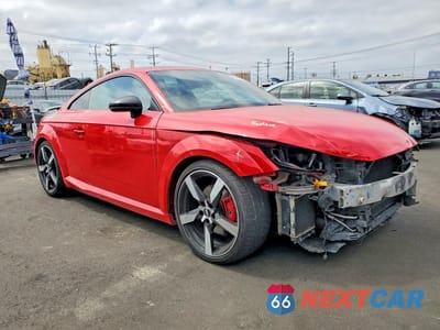 Czwarte zdjęcie samochodu z boku: 2019 AUDI TT VIN:TRUAEAFV3K1007042 - miniatura