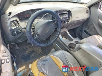 Zdjęcie 8 z 12 samochodu: 2000 FORD F150 VIN:1FTRX07W3YKB00221 - miniatura
