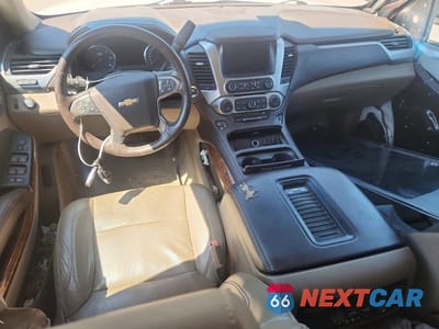 Zdjęcie 8 z 13 samochodu: 2016 CHEVROLET SUBURBAN C1500 LTZ VIN:1GNSCJKC0GR169672 - miniatura