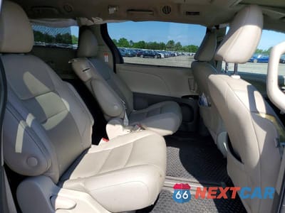 Zdjęcie 11 z 13 samochodu: 2020 TOYOTA SIENNA XLE PREMIUM 8-PASSENGER VIN:5TDYZ3DC1LS021116 - miniatura