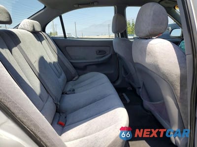 Zdjęcie 10 z 12 samochodu: 2006 HYUNDAI ELANTRA GLS VIN:KMHDN46D16U377633 - miniatura