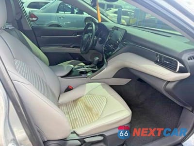 Piąte zdjęcie samochodu w środku: 2024 TOYOTA CAMRY SE VIN:4T1T11AK2RU852643 - miniatura