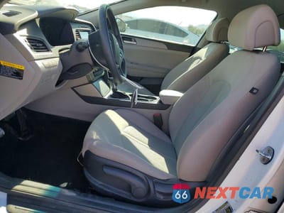 Zdjęcie 7 z 12 samochodu: 2016 HYUNDAI SONATA SE VIN:5NPE24AF3GH402246 - miniatura