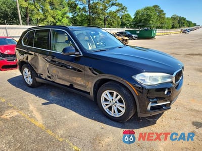 Czwarte zdjęcie samochodu z boku: 2015 BMW X5 XDRIVE35I VIN:5UXKR0C50F0K53560 - miniatura