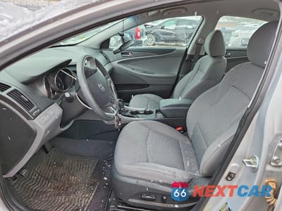 Zdjęcie 7 z 12 samochodu: 2011 HYUNDAI SONATA GLS VIN:5NPEB4AC2BH170222 - miniatura