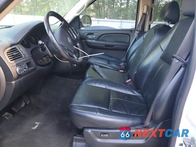 Zdjęcie 7 z 13 samochodu: 2007 CHEVROLET SUBURBAN C1500 VIN:3GNFC16077G239346 - miniatura