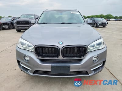Piąte zdjęcie samochodu w środku: 2015 BMW X5 XDRIVE35I VIN:5UXKR0C5XF0P04641 - miniatura