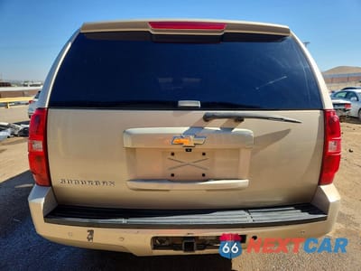 Zdjęcie 6 z 13 samochodu: 2007 CHEVROLET SUBURBAN C1500 VIN:1GNFC16J57J191191 - miniatura