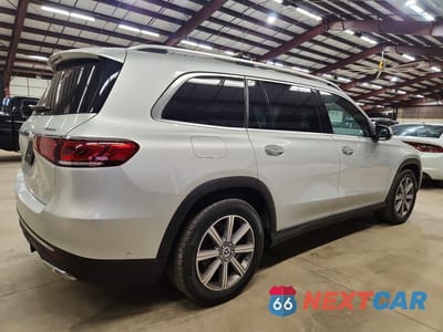 Trzecie zdjęcie samochodu z tyłu: 2020 MERCEDES-BENZ GLS 450 4MATIC VIN:4JGFF5KE2LA185449 - miniatura