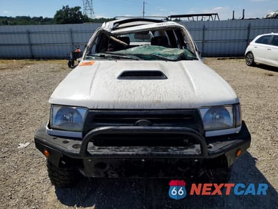 Piąte zdjęcie samochodu w środku: 1999 TOYOTA 4RUNNER SR5 VIN:JT3HN86R4X0201441 - miniatura