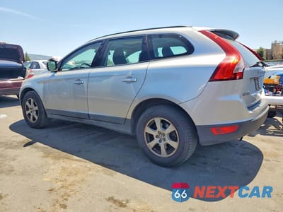 Drugie zdjęcie samochodu z przodu: 2010 VOLVO XC60 3.2 VIN:YV4960DL0A2082633 - miniatura