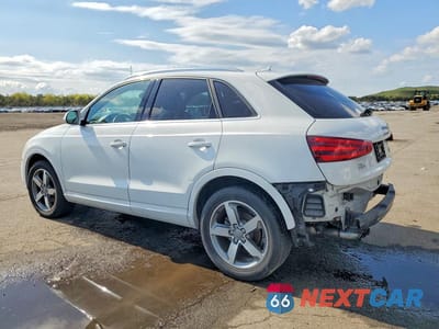 Drugie zdjęcie samochodu z przodu: 2015 AUDI Q3 PREMIUM PLUS VIN:WA1EFCFS4FR012407 - miniatura
