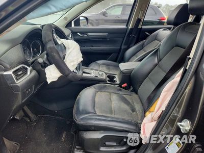 Zdjęcie 7 z 13 samochodu: 2018 MAZDA CX-5 TOURING VIN:JM3KFACM5J1445865 - miniatura