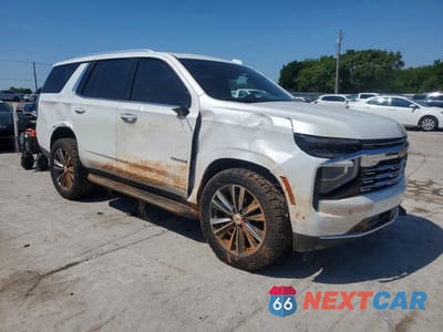 Czwarte zdjęcie samochodu z boku: 2025 CHEVROLET TAHOE K1500 PREMIER VIN:1GNS6SR82SR246680 - miniatura
