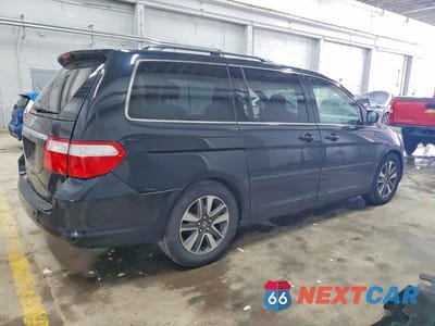 Trzecie zdjęcie samochodu z tyłu: 2006 HONDA ODYSSEY TOURING VIN:5FNRL38866B065245 - miniatura