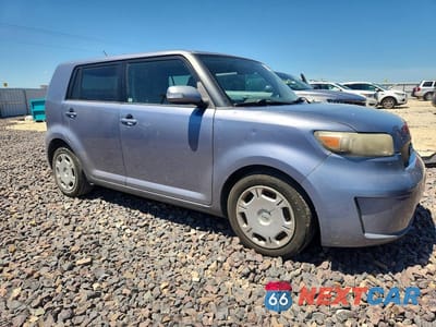 Czwarte zdjęcie samochodu z boku: 2009 TOYOTA SCION XB VIN:JTLKE50EX91080101 - miniatura